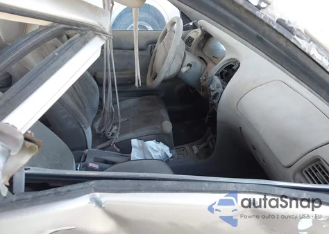 1996 Geo Prizm Lsi from USA, damaged, VIN 1Y1SK5264TZ001763